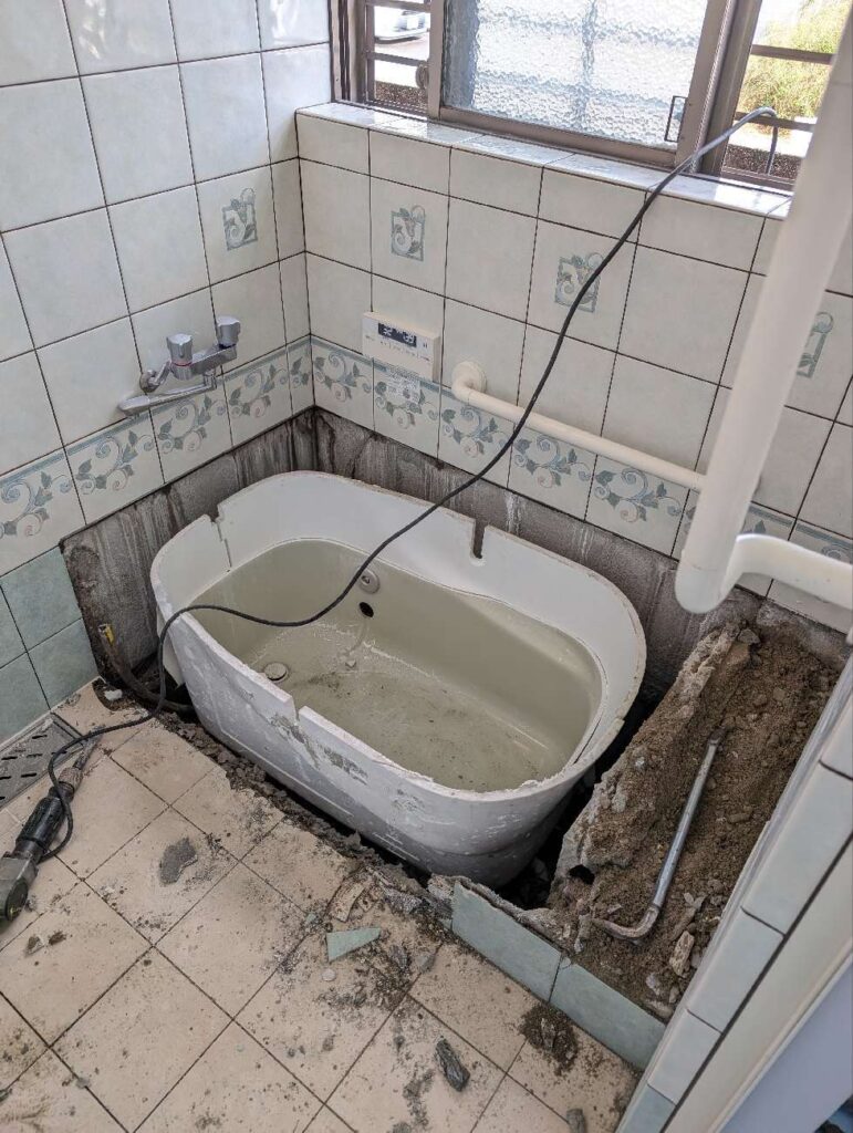 冷えを抑えたやさしい浴室・脱衣場へ|豊田市