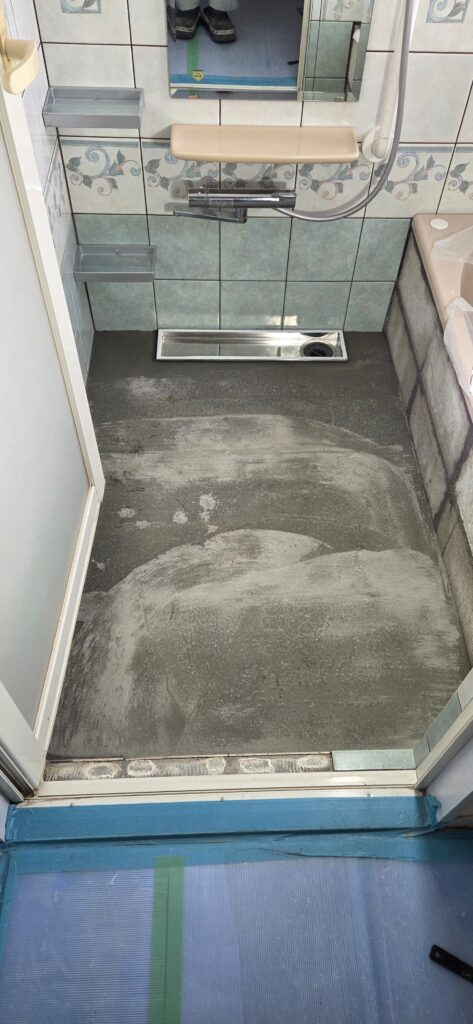 冷えを抑えたやさしい浴室・脱衣場へ|豊田市