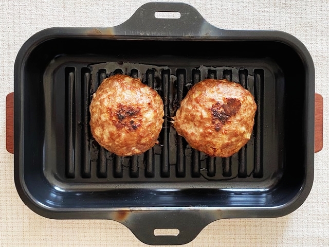 ラ・クックグラン　ハンバーグ調理